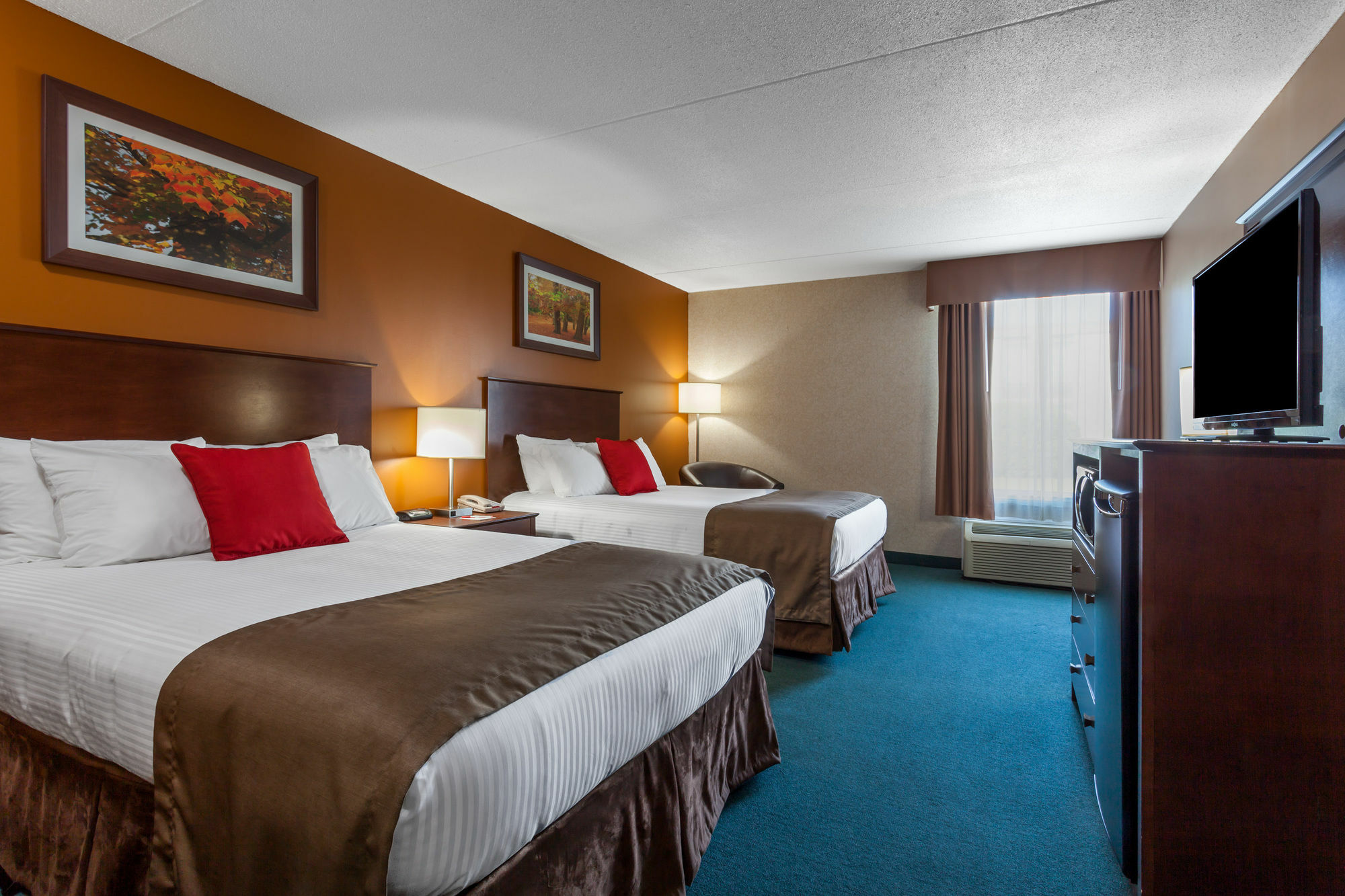Hotel Ramada By Wyndham Timmins Exterior foto
