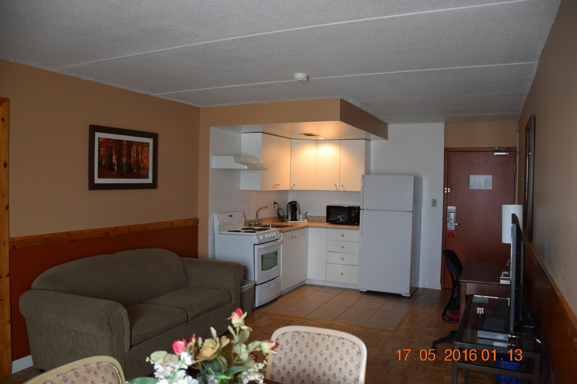Hotel Ramada By Wyndham Timmins Exterior foto